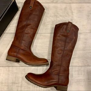 Melissa Button Lug Tall - Frye Boots